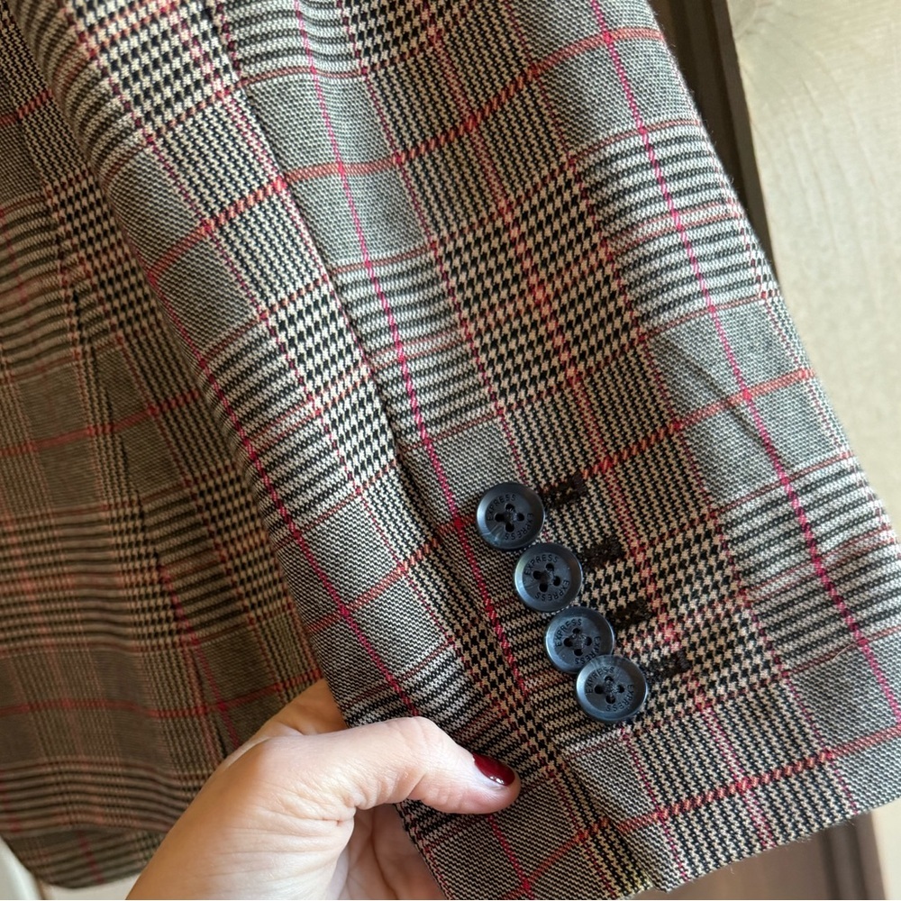 Express Tailored Plaid Blazer - Picture 6 of 10